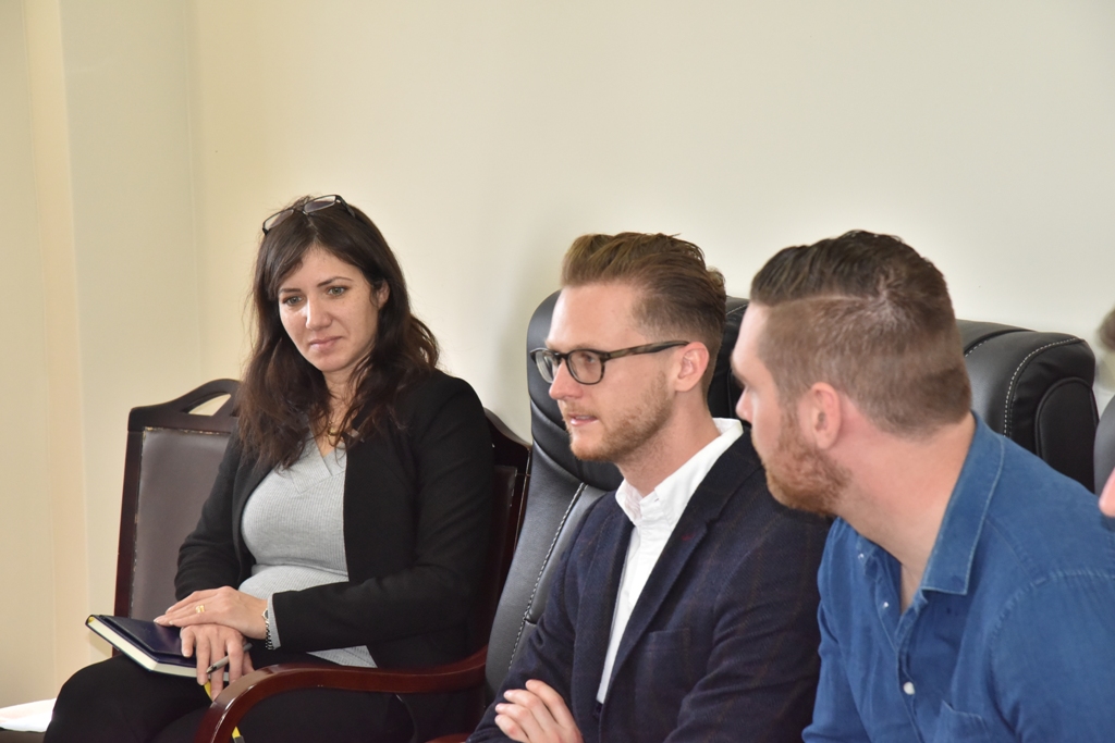 رئيس بلدية بيت لحم يستقبل وفداً برلمانياً أسترالياً وينقل لهم تحديات المدينة