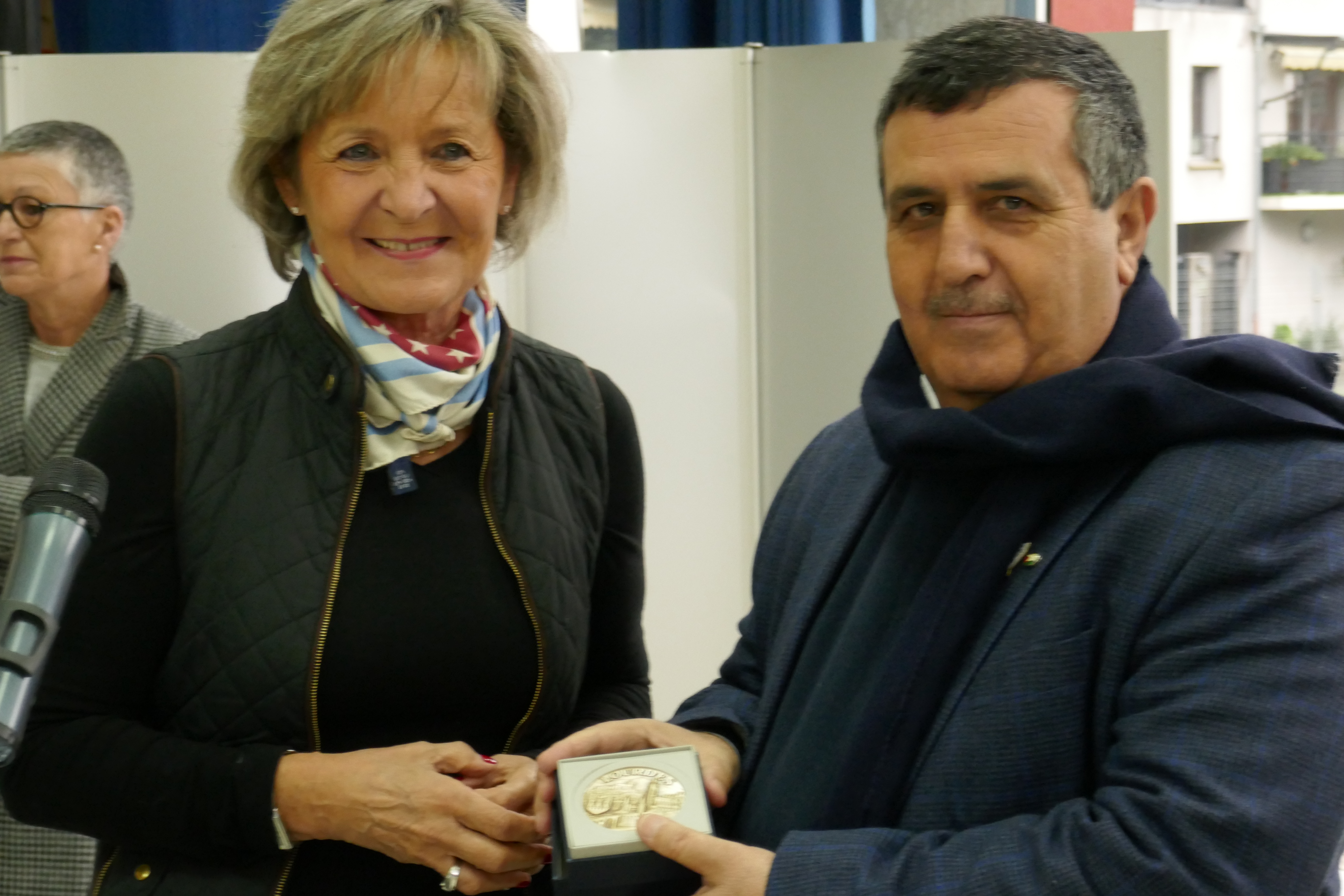 سلمان يزور مدينة لورد الفرنسية المتوأمة مع بيت لحم لمتابعة المشاريع المشتركة بين الطرفين