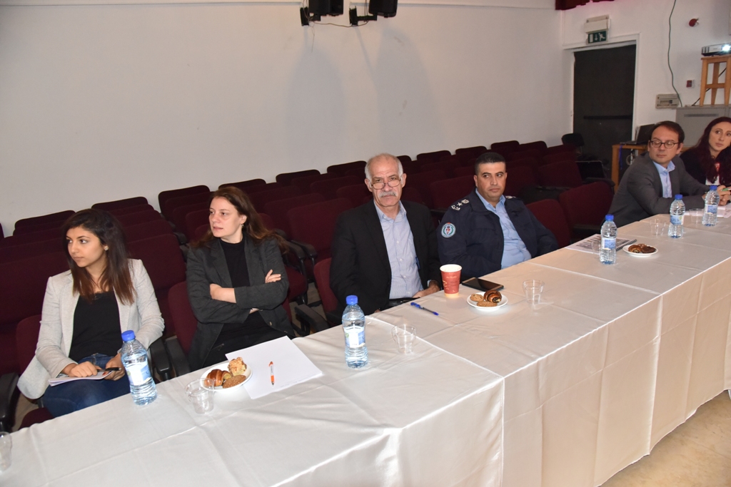 لقاء في مركز السلام/ بيت لحم لمناقشة خطة المرور في بيت لحم والسيناريوهات المطروحة