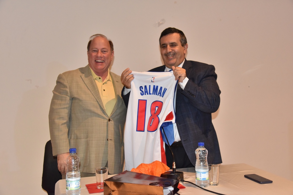 رئيس بلدية بيت لحم يستقبل رئيس بلدية ديترويت الأمريكية