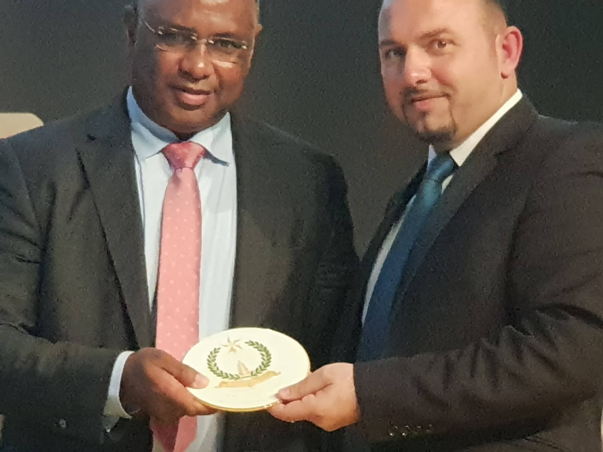 نائب رئيس بلدية بيت لحم حنانيا يشارك في المؤتمر الدولي الخاص بالمدن التعليمية في مدينة كاشكايش في البرتغال