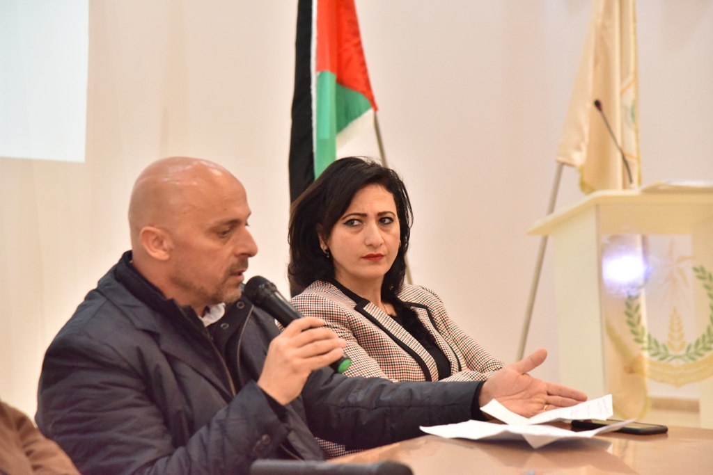 ورشة عمل توعوية لموظفي بلدية بيت لحم  لتعزيز وعيهم بالقوانين والأنظمة والإجراءات التي يعتمد عليها عمل البلدية