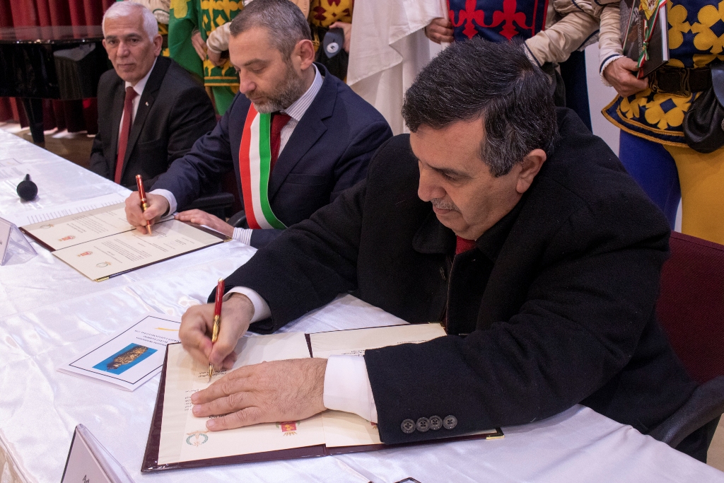 بلديتا بيت لحم وكوري الإيطالية توقعان على وثيقة إعلان النوايا للتوقيع على اتفاقية توأمة قريباً بين المدينتين