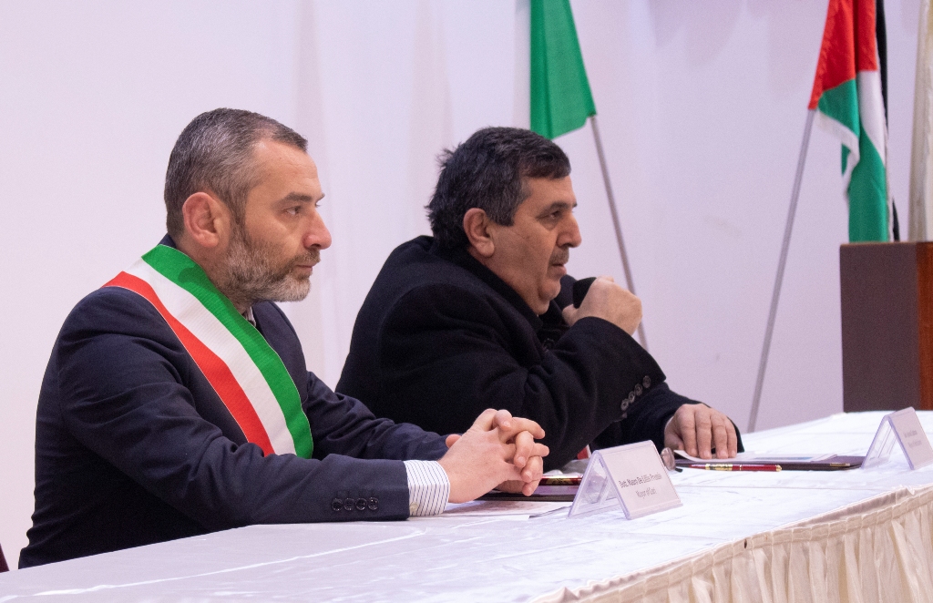 بلديتا بيت لحم وكوري الإيطالية توقعان على وثيقة إعلان النوايا للتوقيع على اتفاقية توأمة قريباً بين المدينتين