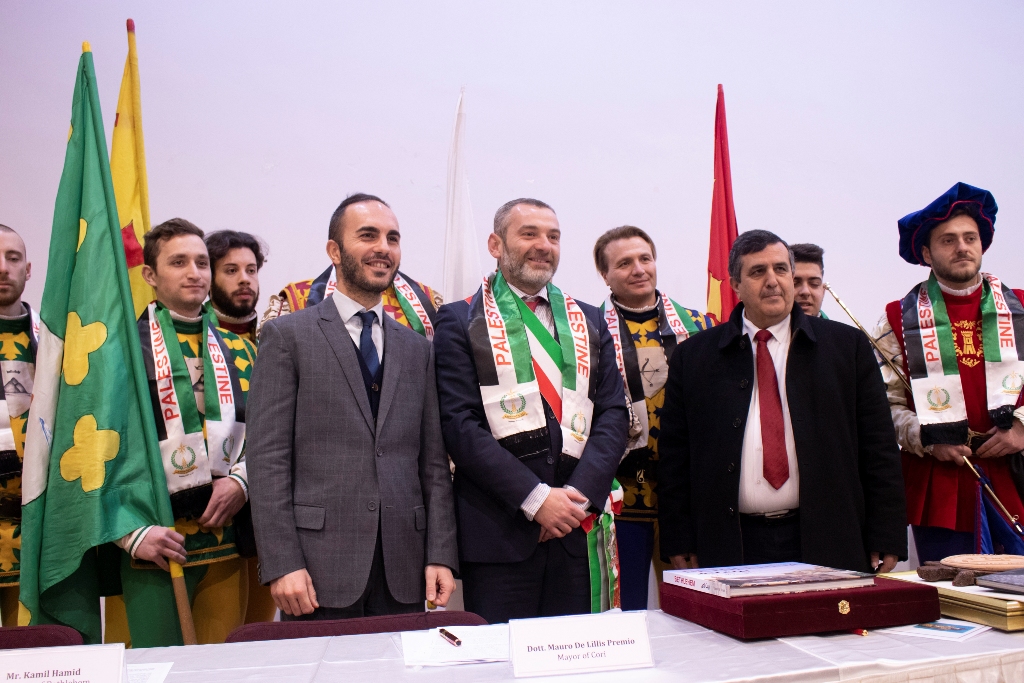 بلديتا بيت لحم وكوري الإيطالية توقعان على وثيقة إعلان النوايا للتوقيع على اتفاقية توأمة قريباً بين المدينتين