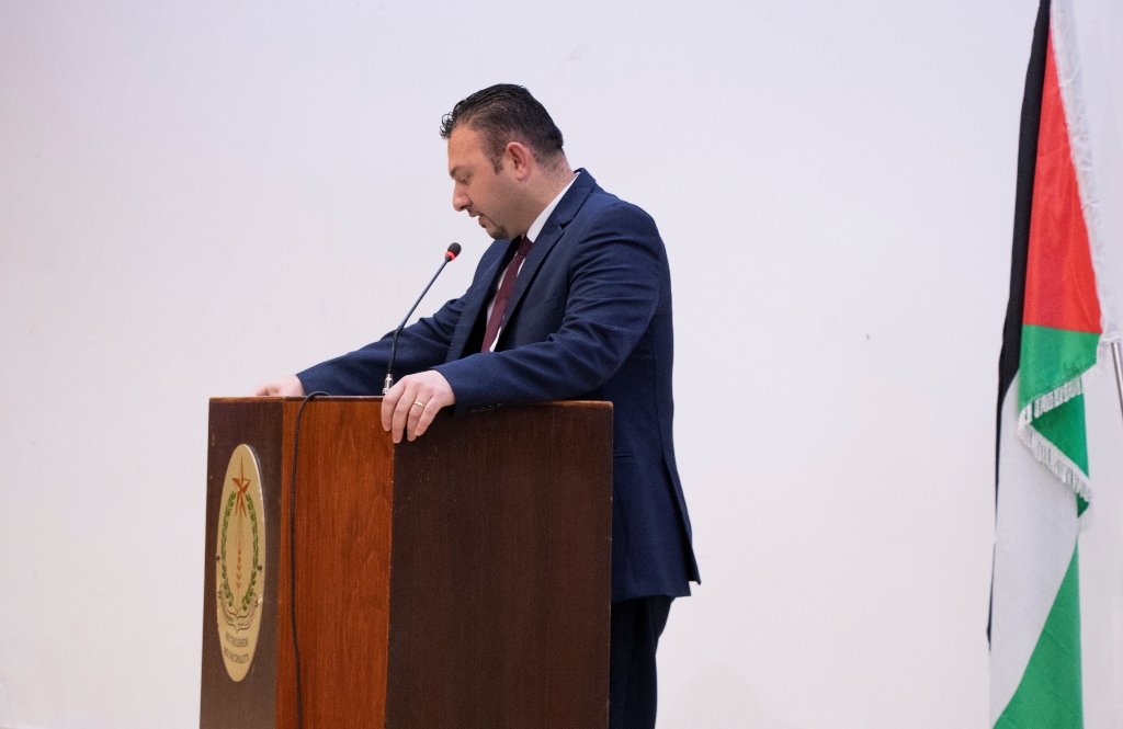 حنانيا يشارك في حفل اختتام دورة الفسيفساء الأولى تحت شعار " صم يصنعون الجمال " في مركز السلام بيت لحم