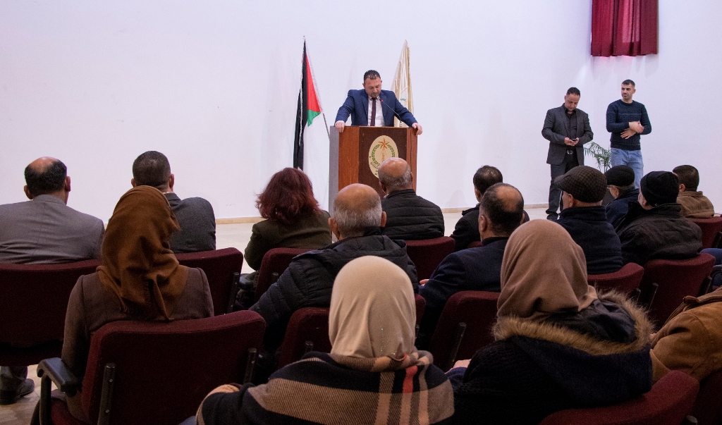 حنانيا يشارك في حفل اختتام دورة الفسيفساء الأولى تحت شعار " صم يصنعون الجمال " في مركز السلام بيت لحم