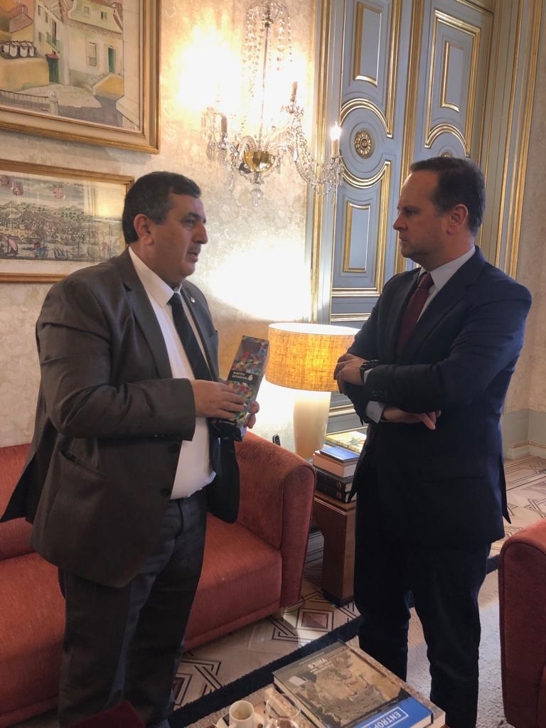 لقاء يجمع بين رئيسي بلديتي بيت لحم ولشبونة بهدف بحث سبل التعاون المشترك