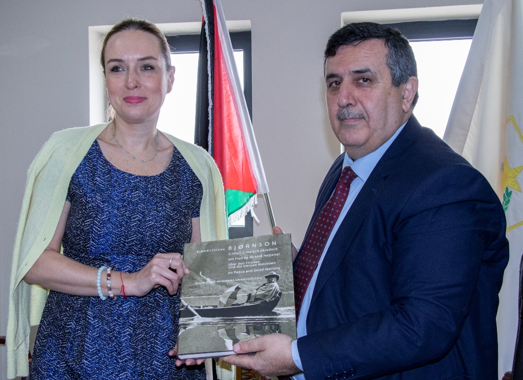 رئيس بلدية بيت لحم يستقبل  المديرة العامة للمنظمات الدولية والمساعدات الإنسانية والتنموية في وزارة الخارجية السلوفاكية