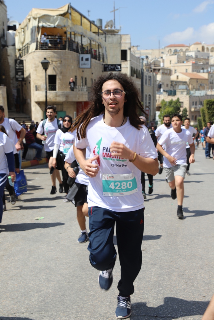 انطلاق ماراثون فلسطين الدولي السابع في بيت لحم بمشاركة 8000 عداء وعداءة