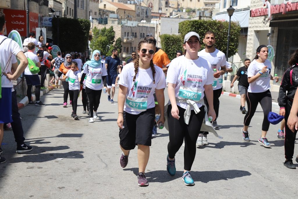 انطلاق ماراثون فلسطين الدولي السابع في بيت لحم بمشاركة 8000 عداء وعداءة