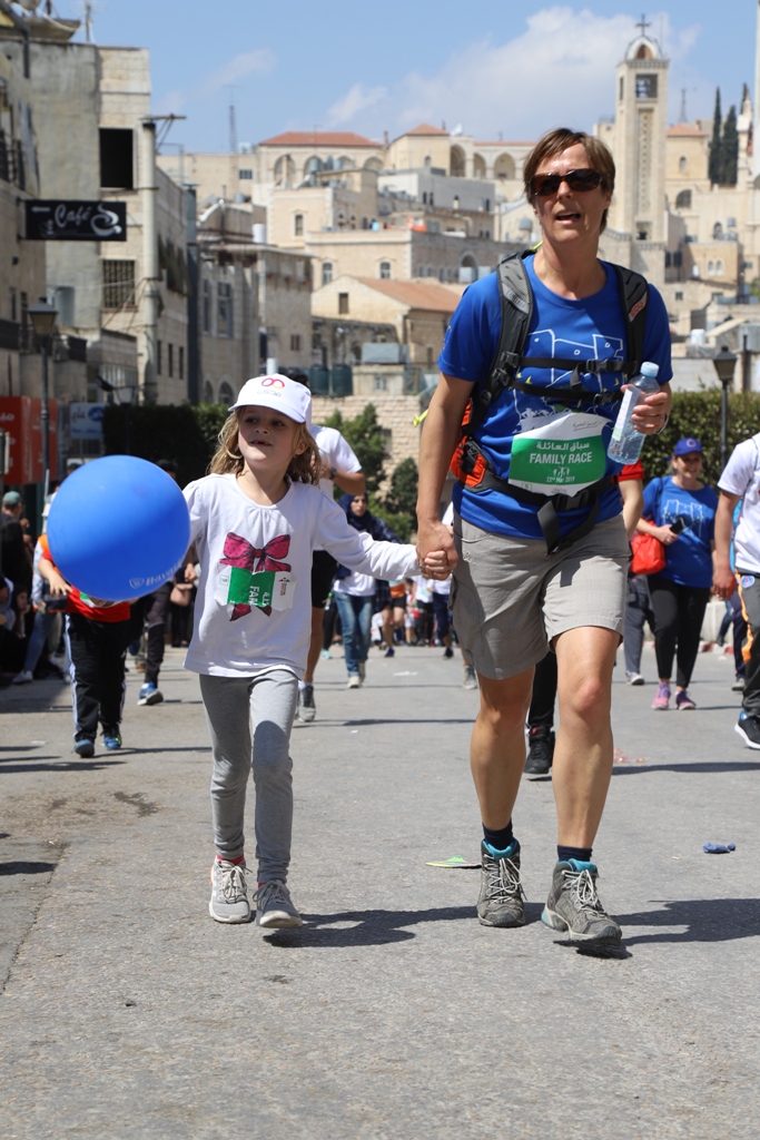 انطلاق ماراثون فلسطين الدولي السابع في بيت لحم بمشاركة 8000 عداء وعداءة