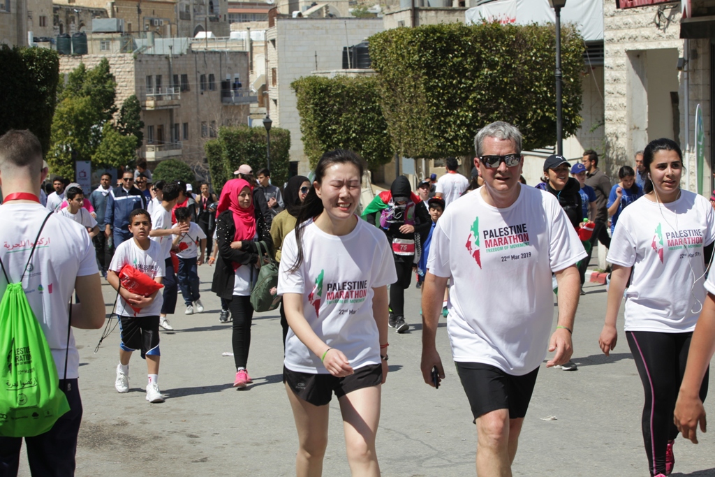 انطلاق ماراثون فلسطين الدولي السابع في بيت لحم بمشاركة 8000 عداء وعداءة