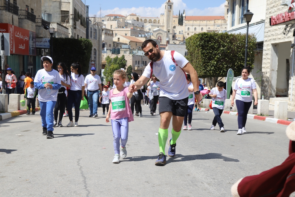 انطلاق ماراثون فلسطين الدولي السابع في بيت لحم بمشاركة 8000 عداء وعداءة
