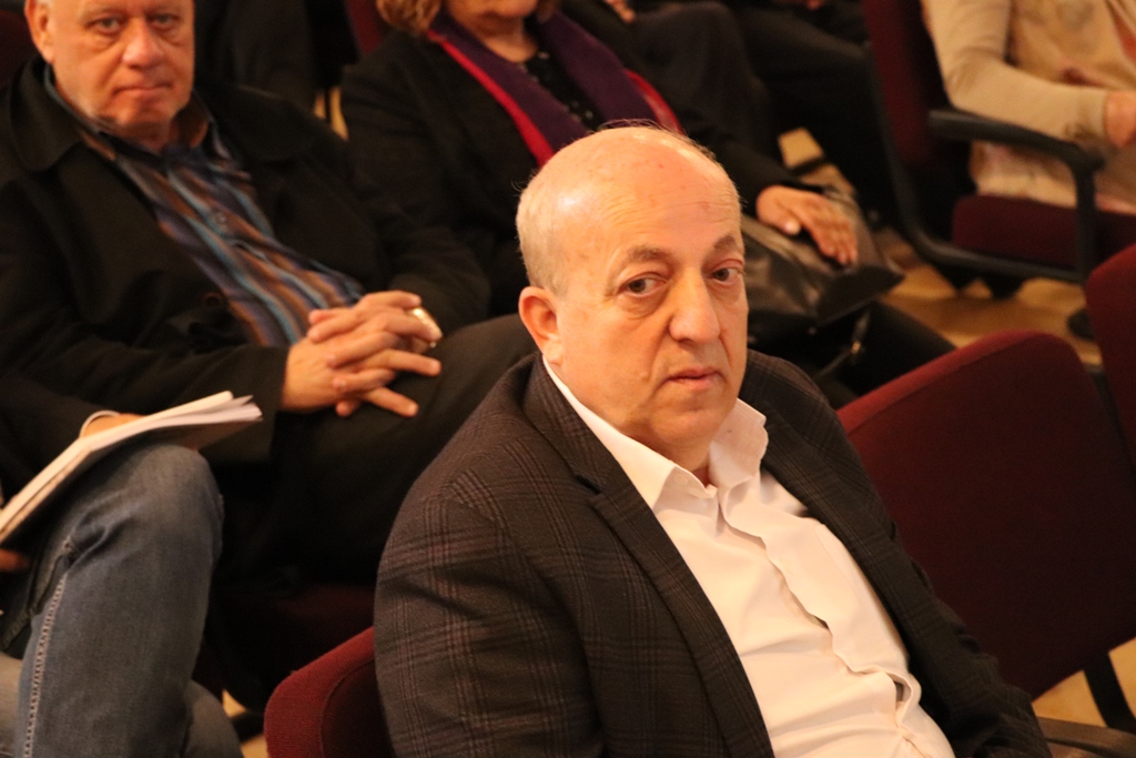  المؤرخ خليل شوكة يطلق كتاب (بيـــــت لحم و سجل 366) و كتاب (القصور والمباني التقليدية الفخمة في بيت لحم) في مركز السلام بيت لحم 