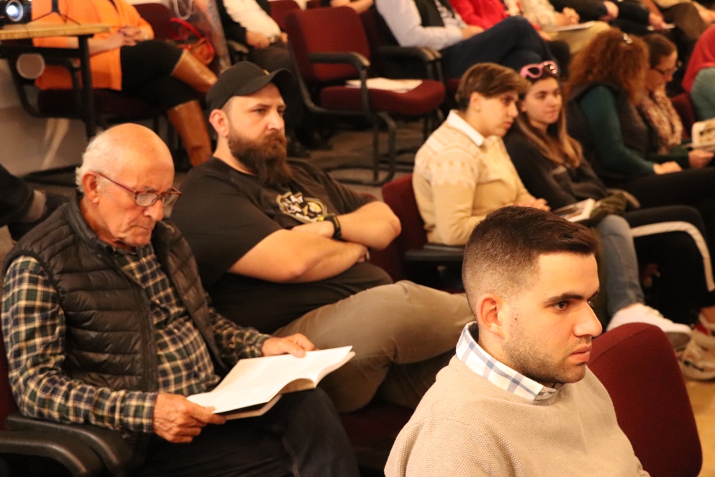  المؤرخ خليل شوكة يطلق كتاب (بيـــــت لحم و سجل 366) و كتاب (القصور والمباني التقليدية الفخمة في بيت لحم) في مركز السلام بيت لحم 