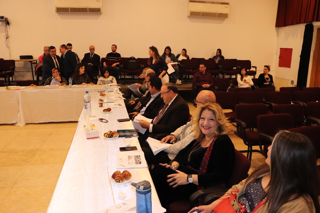 بلدية بيت لحم تنظم لقاءً في مركز السلام  لعرض الملف الأولي الذي عملت عليه البلدية مع المؤسسات المختلفة بما يخص بيت لحم عاصمة الثقافة العربية  2020