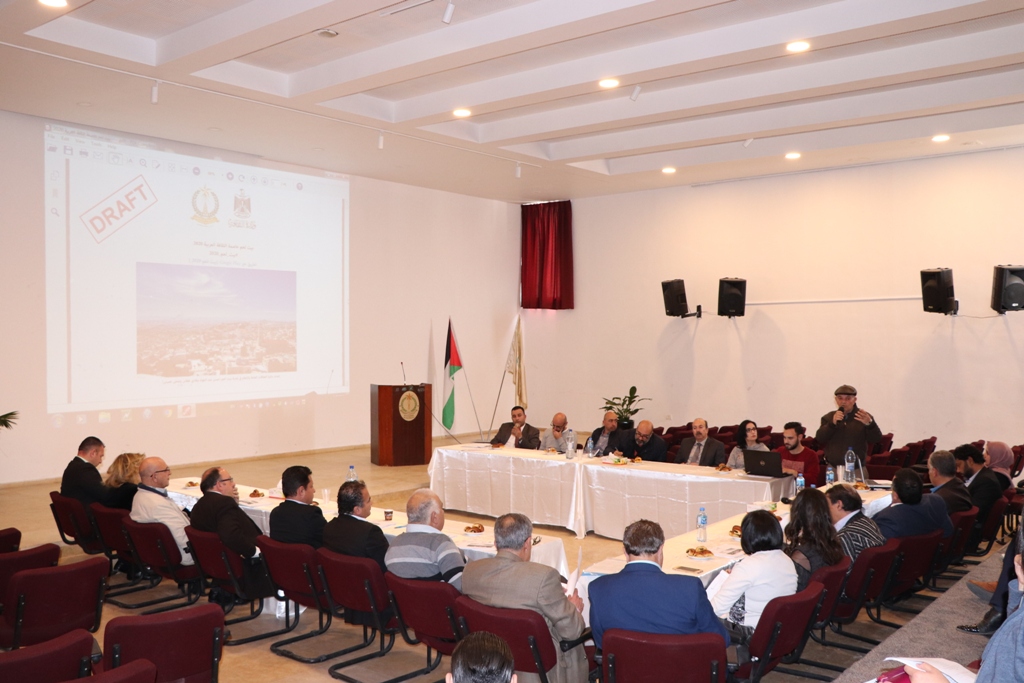 بلدية بيت لحم تنظم لقاءً في مركز السلام  لعرض الملف الأولي الذي عملت عليه البلدية مع المؤسسات المختلفة بما يخص بيت لحم عاصمة الثقافة العربية  2020