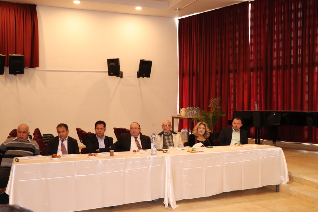 بلدية بيت لحم تنظم لقاءً في مركز السلام  لعرض الملف الأولي الذي عملت عليه البلدية مع المؤسسات المختلفة بما يخص بيت لحم عاصمة الثقافة العربية  2020