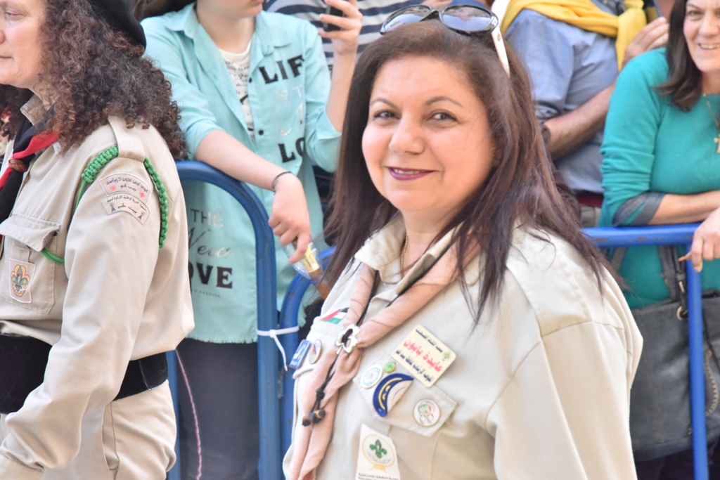 رئيس بلدية بيت لحم يشارك في استقبال النور المقدس القادم من القدس