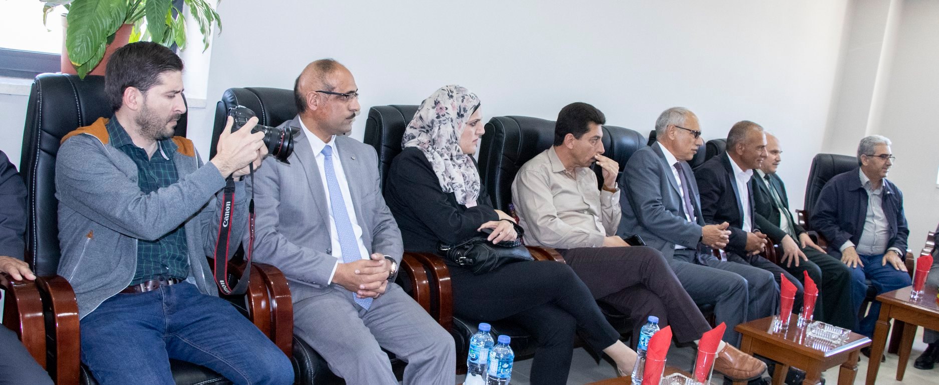 بهدف تعزيز العلاقات الثنائية بين بلدية بيت لحم ووزارة الحكم المحلي سلمان يلتقي بالصالح في دار بلدية بيت لحم