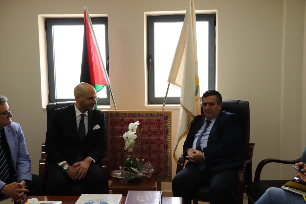 سلمان يشكر المعهد الأزرق والطاقم الطبي الإيطالي على خدماتهم الطبية لصالح أهالي بيت لحم