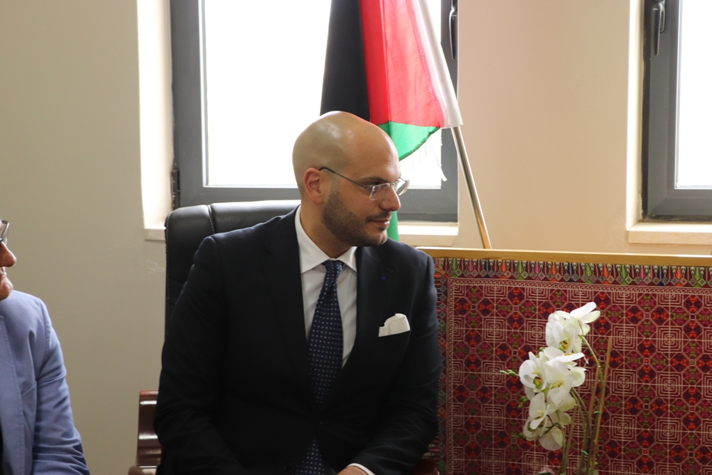 سلمان يشكر المعهد الأزرق والطاقم الطبي الإيطالي على خدماتهم الطبية لصالح أهالي بيت لحم