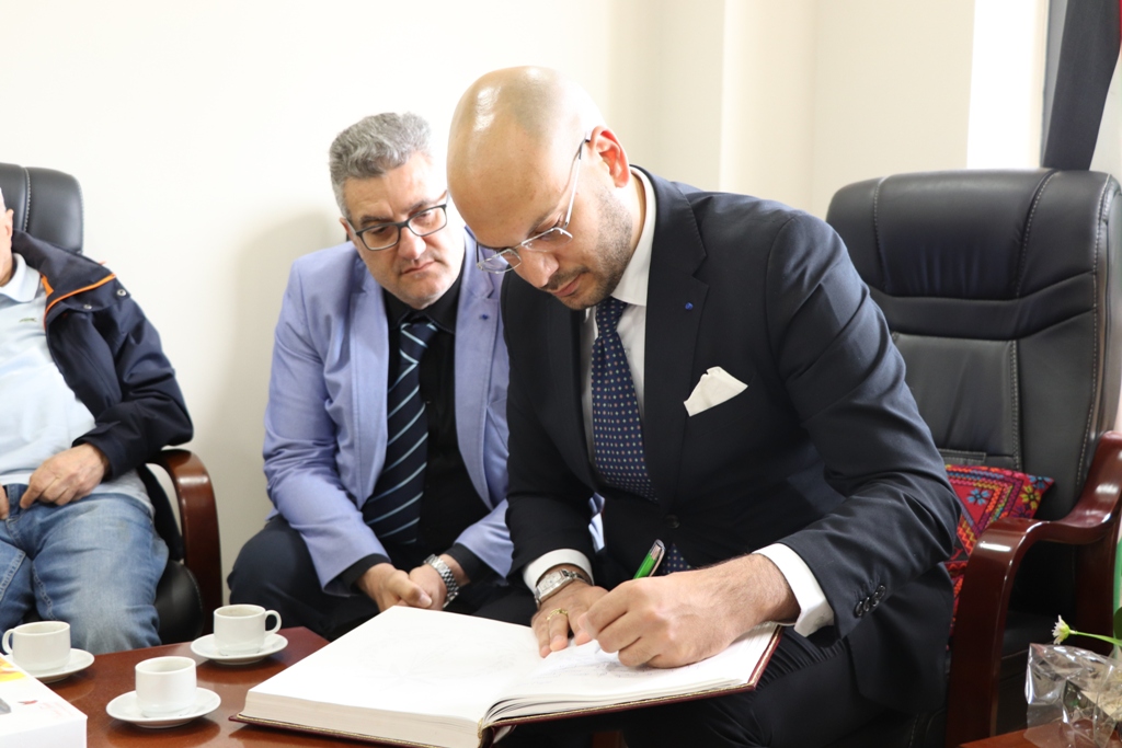 سلمان يشكر المعهد الأزرق والطاقم الطبي الإيطالي على خدماتهم الطبية لصالح أهالي بيت لحم