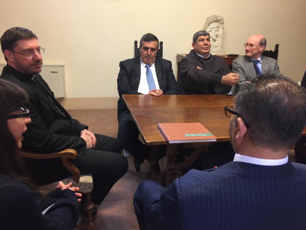 بلديتا بيت لحم وجوبيو الإيطالية توقعان على إتفاقية صداقة