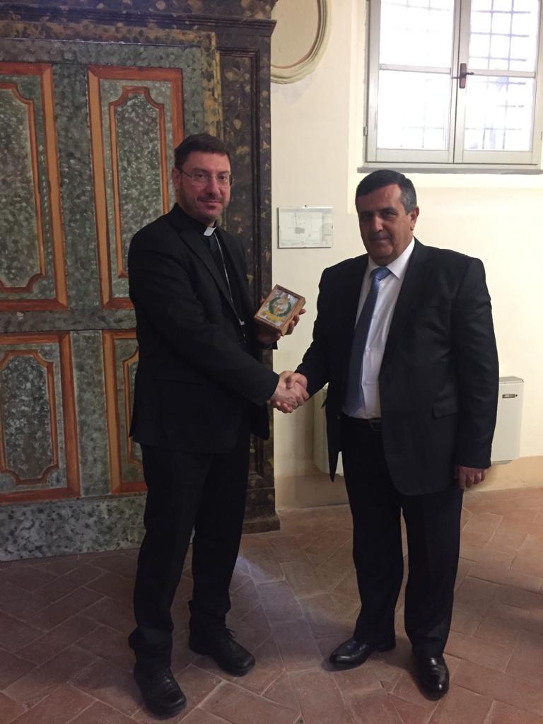 بلديتا بيت لحم وجوبيو الإيطالية توقعان على إتفاقية صداقة