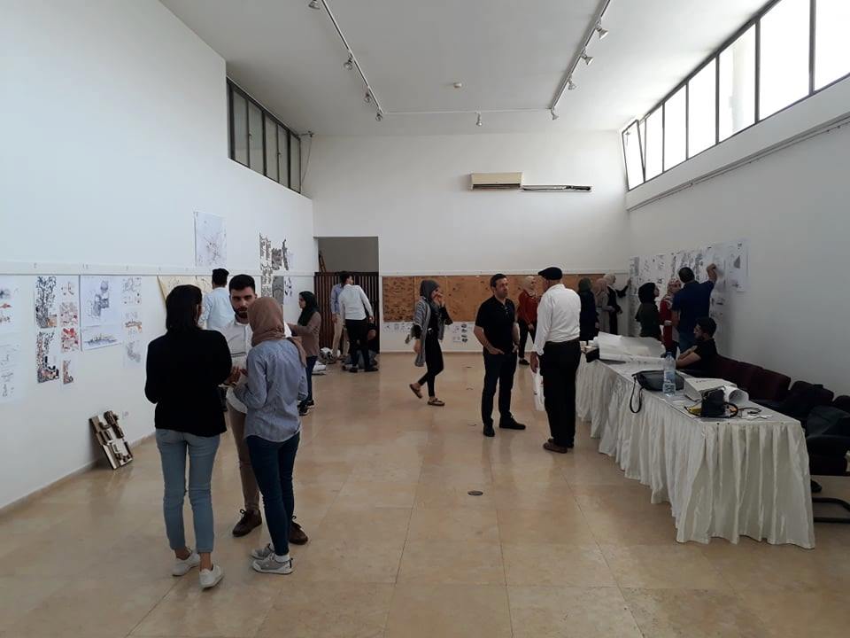 بتمويل من قبل الوكالة الفرنسية للتنمية من خلال بلدية باريس  بلدية بيت لحم تنظم نشاطاً مع جامعة بيرزيت وطلبتها حول تصميم المساحات العامة ويشاركون البلدية تصورهم للمدينة