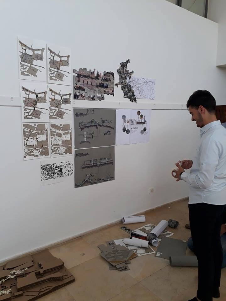 بتمويل من قبل الوكالة الفرنسية للتنمية من خلال بلدية باريس  بلدية بيت لحم تنظم نشاطاً مع جامعة بيرزيت وطلبتها حول تصميم المساحات العامة ويشاركون البلدية تصورهم للمدينة