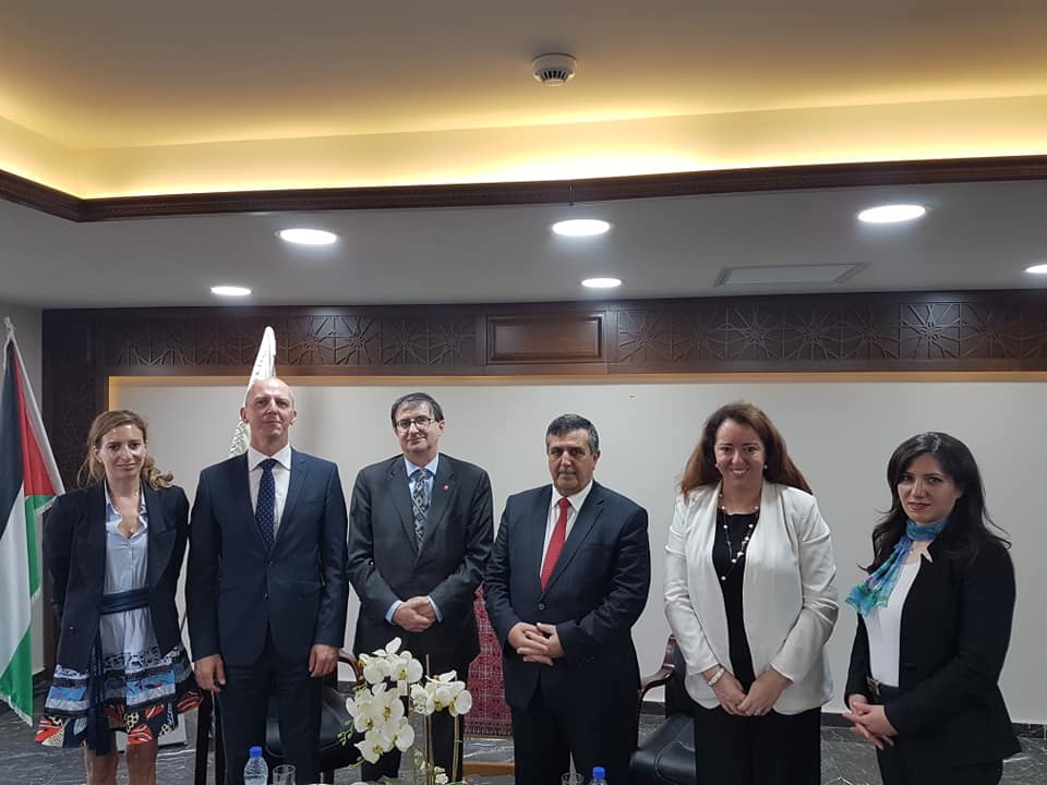 سلمان يستقبل وفدا من وزارة الخارجية السويسرية للتنسيق لزيارة وزير الخارجية السويسري لبيت لحم ايلول القادم ولتوقيع اتفاقية توأمة