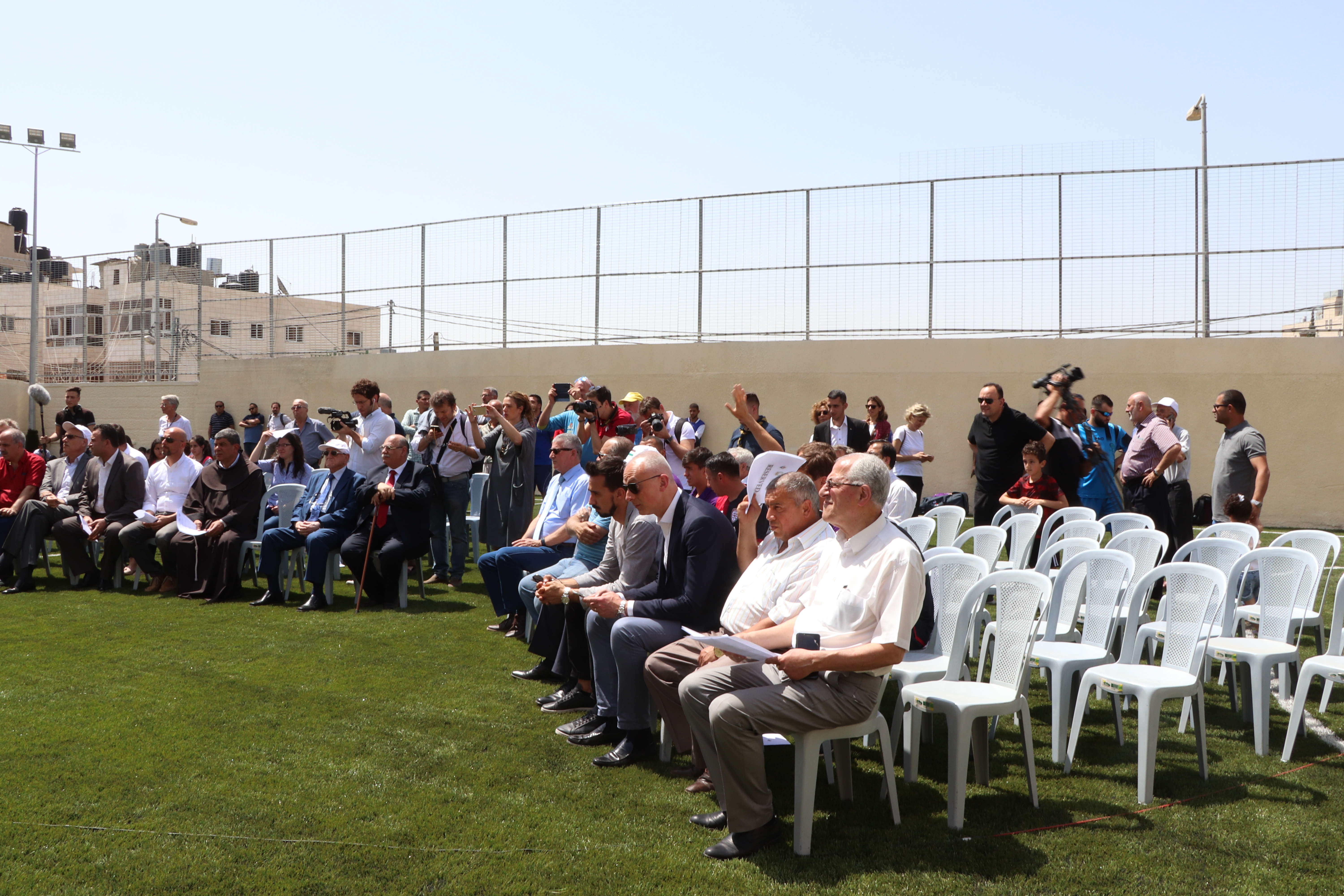 بلدية بيت لحم تحتفل بافتتاح ملعب كرة القدم المصغر "دافيدي أستوري" في بيت لحم