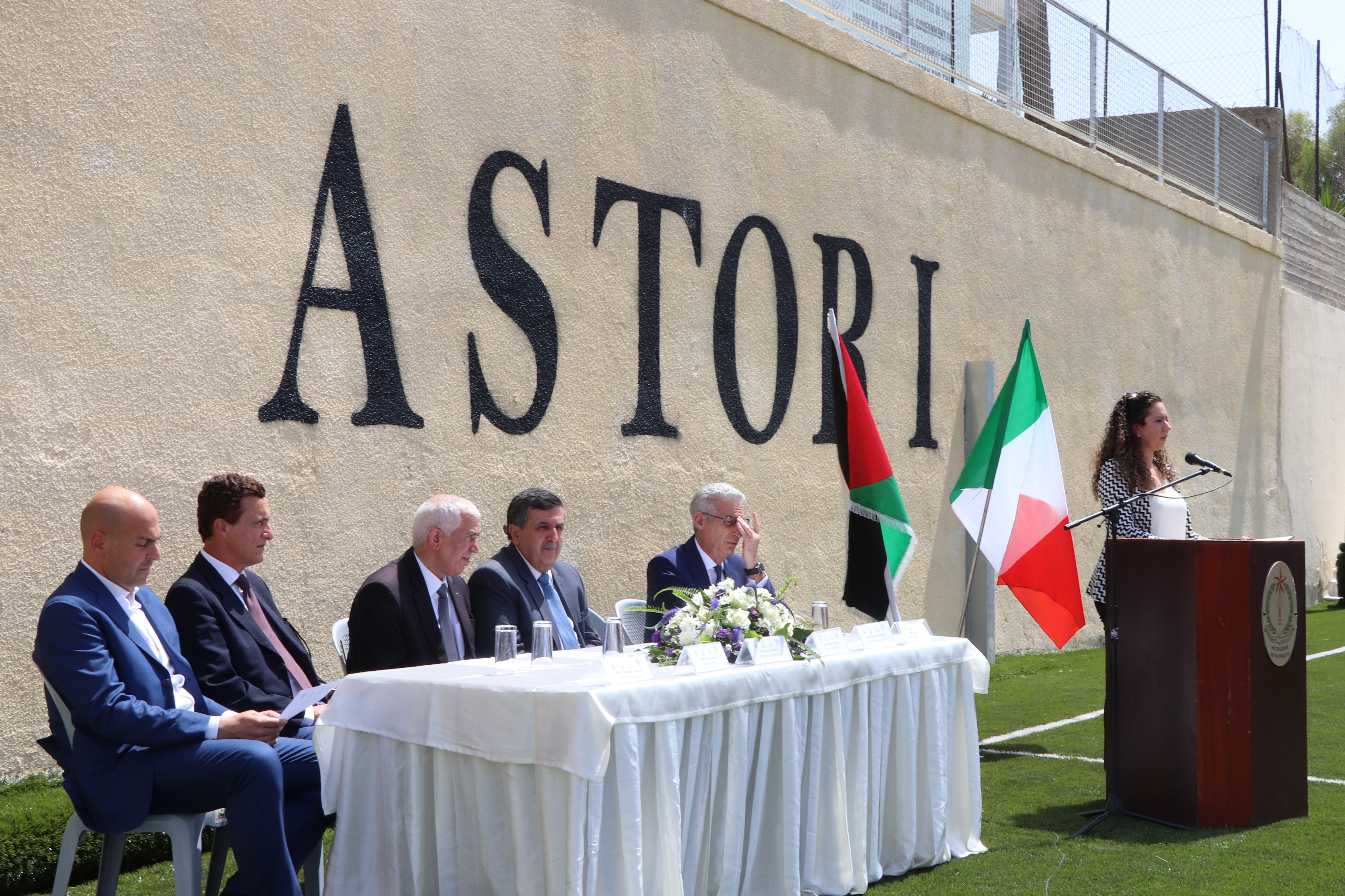 بلدية بيت لحم تحتفل بافتتاح ملعب كرة القدم المصغر "دافيدي أستوري" في بيت لحم