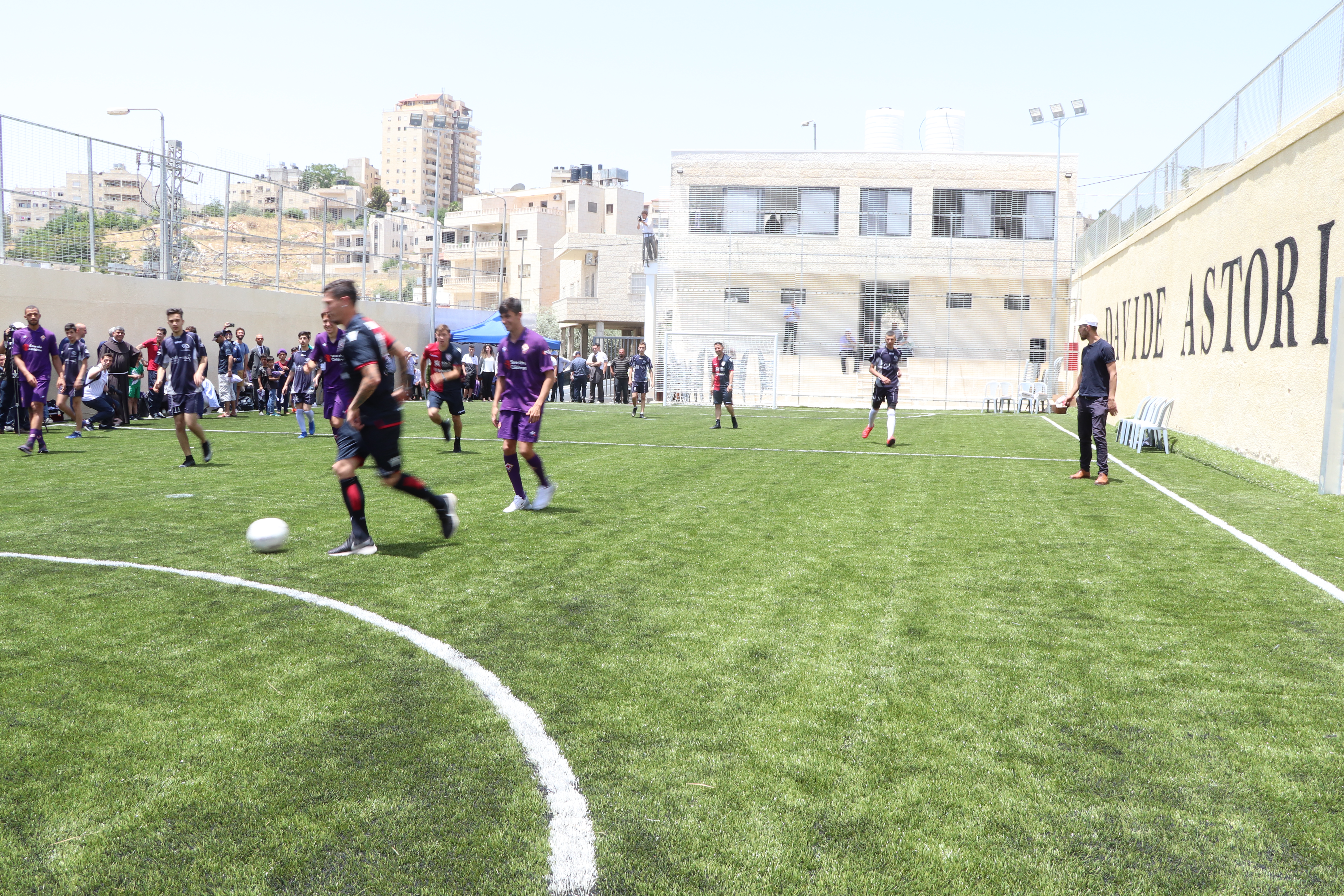 بلدية بيت لحم تحتفل بافتتاح ملعب كرة القدم المصغر "دافيدي أستوري" في بيت لحم