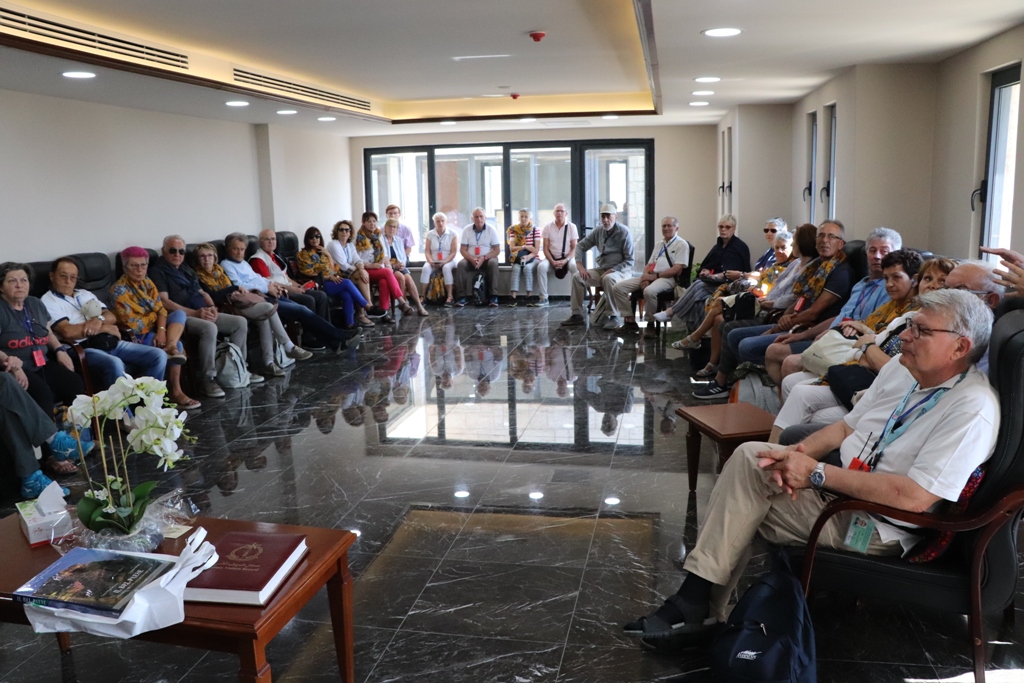 وفد جميعة (Sodalitas) الإيطالية يزور بلدية بيت لحم ويلتقي بسلمان