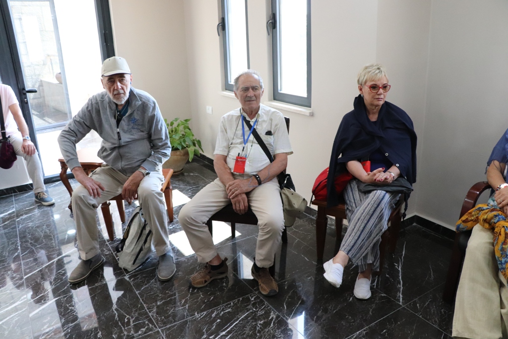 وفد جميعة (Sodalitas) الإيطالية يزور بلدية بيت لحم ويلتقي بسلمان