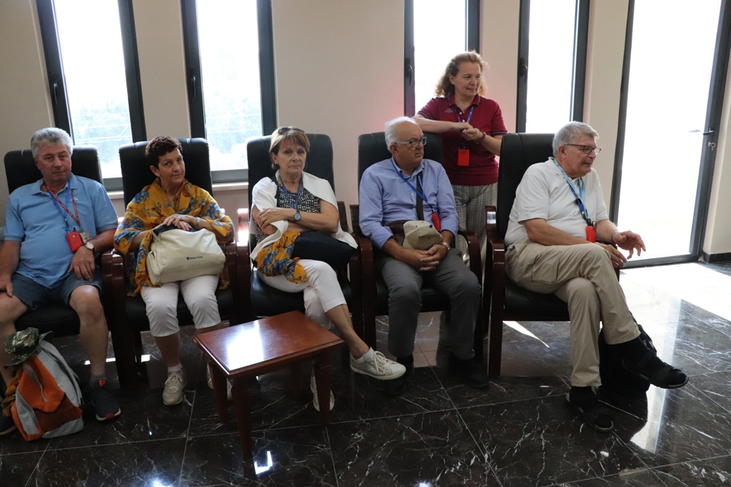 وفد جميعة (Sodalitas) الإيطالية يزور بلدية بيت لحم ويلتقي بسلمان