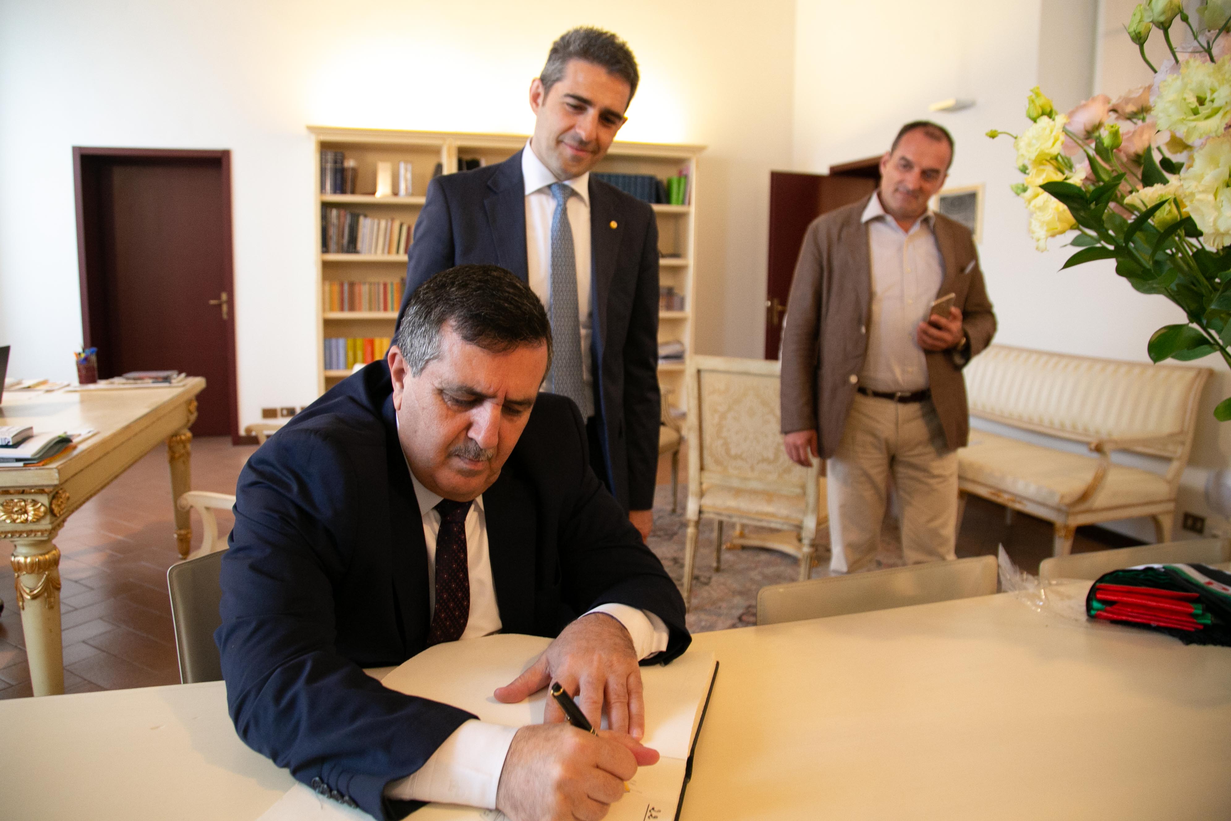 سلمان يشارك في مؤتمر في إيطاليا للإعلان عن مدينة بارما عاصمة للثقافة الإيطالية 2020 ويبحث تفاصيل التوقيع على اتفاقية مع بارما قريباً