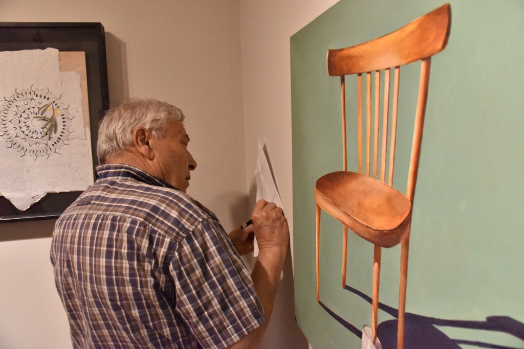 في اطار اتفاقية التعاون بين بلديتي بيت لحم وتورينو  حنانيا يشارك في حفل إعلان نتائج المسابقة الفنية " لندعها تضيء " في فندق ذا وولد اوف