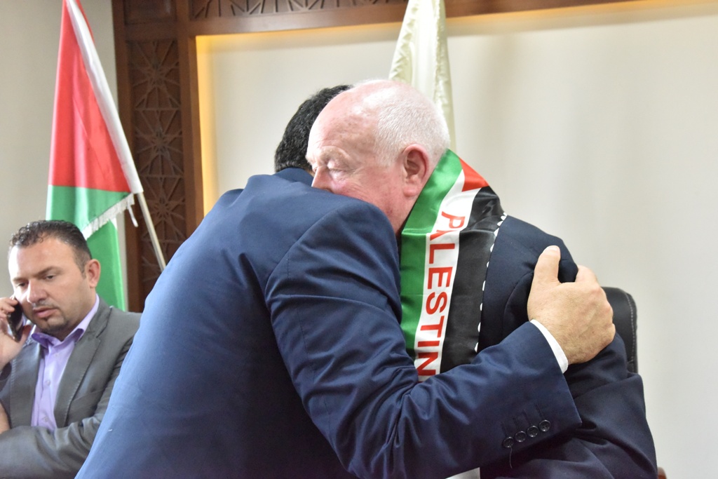 بلدية بيت لحم تنظم حفل استقبال لرئيس بلدية غلاسجو السابق والوفد الإسكتلندي