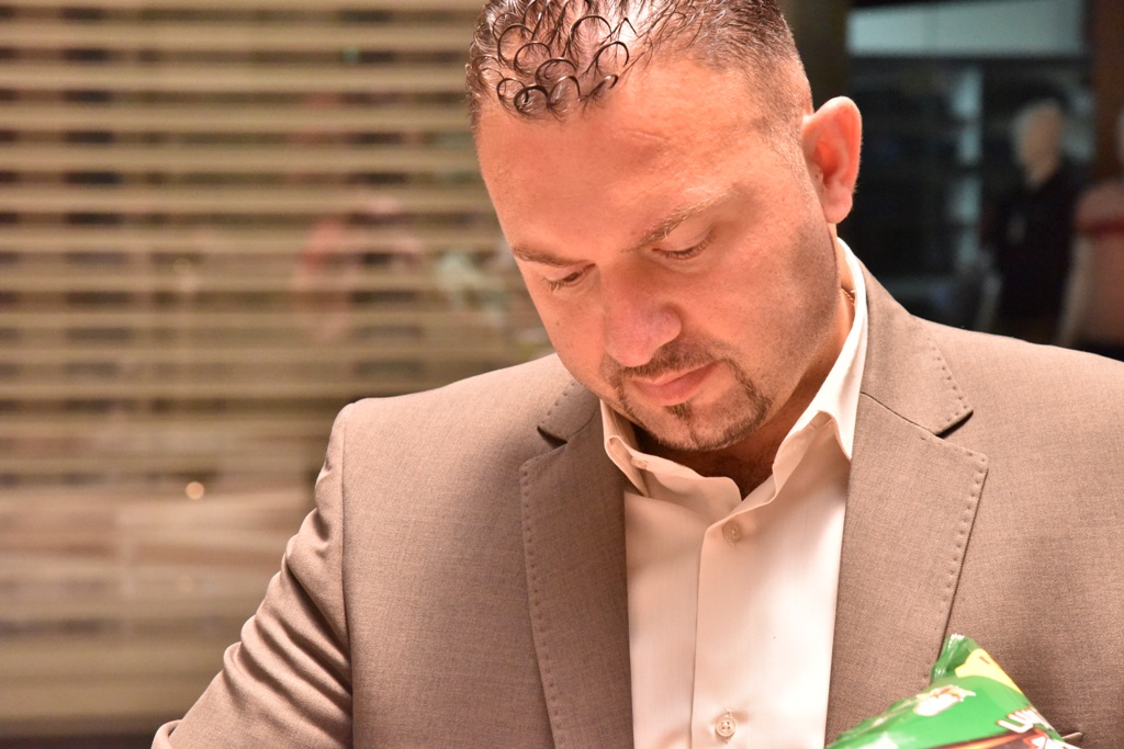 اتلاف مواد غذائية وتنظيف من قبل بلدية بيت لحم ‎