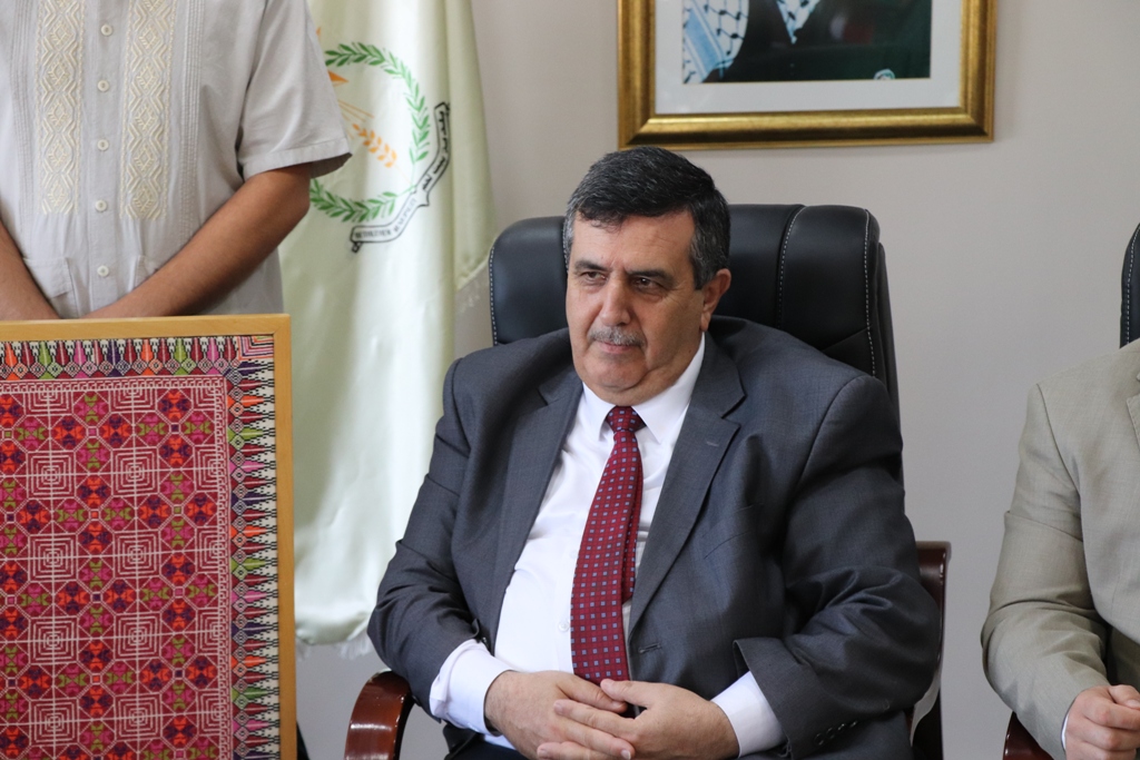 لقاء في بلدية بيت لحم مع عدد من شخصيات المحافظة  الإعتبارية من دول الإغتراب المشاركين في مؤتمر مغتربي أبناء محافظة بيت لحم الثاني