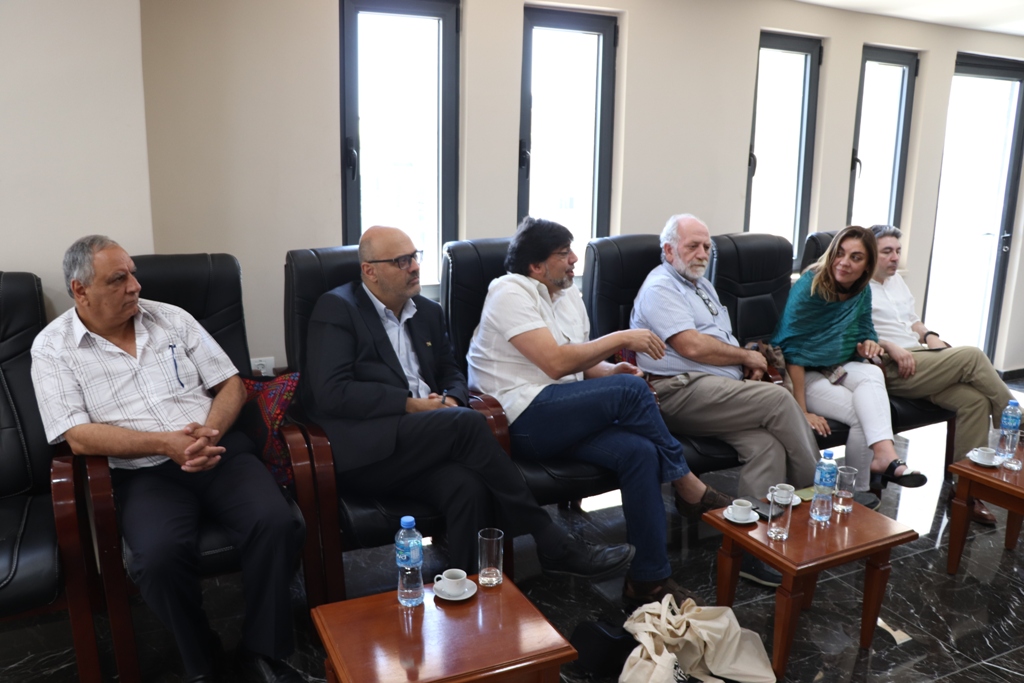 لقاء في بلدية بيت لحم مع عدد من شخصيات المحافظة  الإعتبارية من دول الإغتراب المشاركين في مؤتمر مغتربي أبناء محافظة بيت لحم الثاني