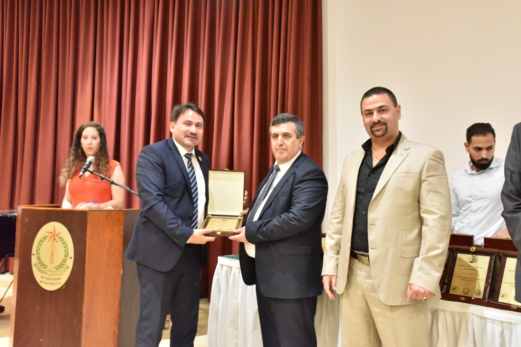 الحفل الختامي لمؤتمر مغتربي أبناء محافظة بيت لحم الثاني من مركز السلام بيت لحم