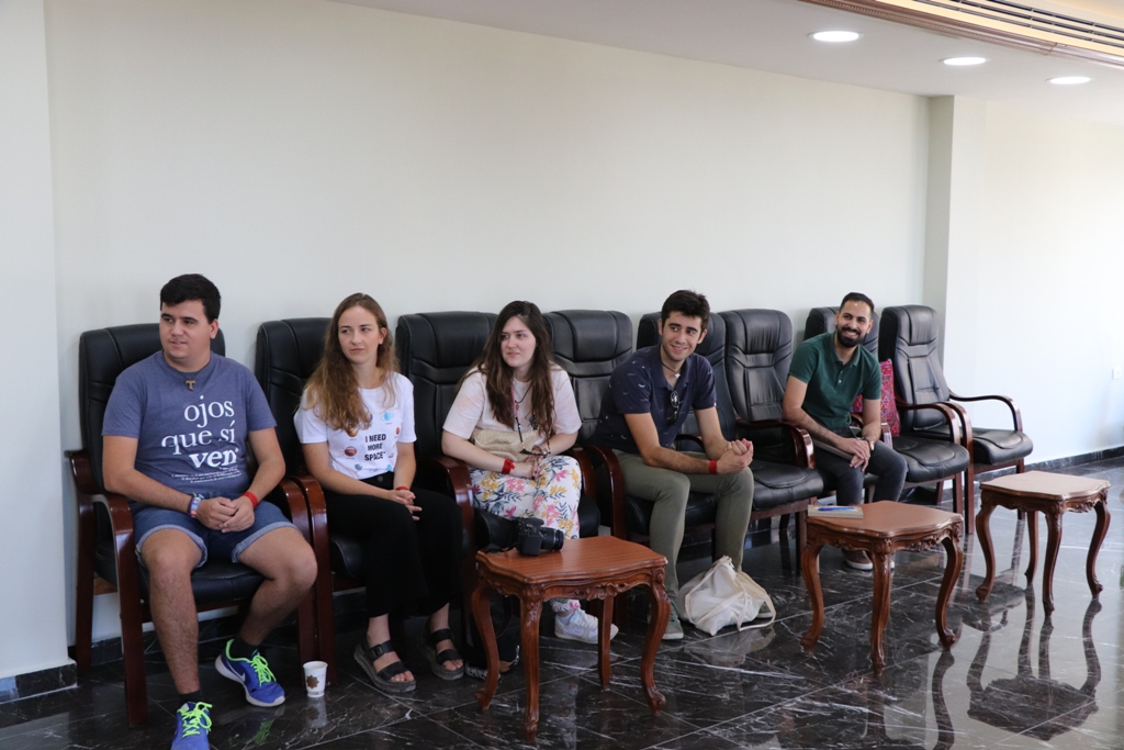 رئيس بلدية بيت لحم يستقبل وفداً من كاريتاس اسبانيا وكاريتاس القدس