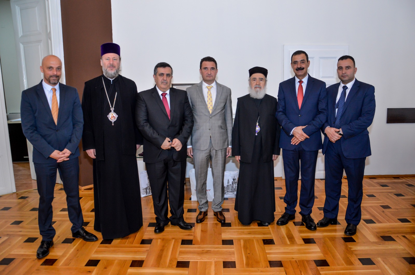 بهدف التعاون في مجالات السياحة والثقافة والفن والتعليم والرياضة والإقتصاد وغيرها  إتفاقية توأمة بين بلديتي بيت لحم وأراد الرومانية