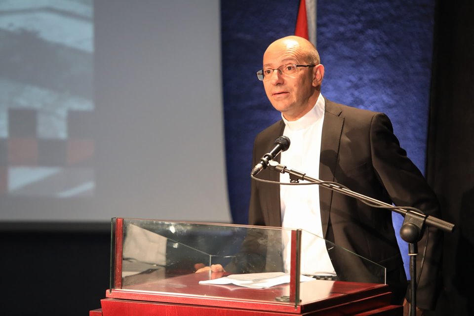 رئيس بلدية بيت لحم يشارك في الحفل الإفتتاحي لمؤتمر دار الكلمة الجامعية تحت عنوان بيت لحم: التاريخ الإجتماعي – الثقافي