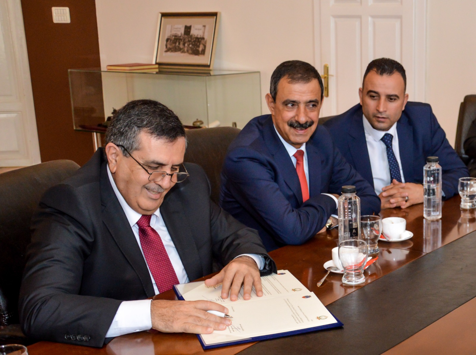 بهدف التعاون في مجالات السياحة والثقافة والفن والتعليم والرياضة والإقتصاد وغيرها  إتفاقية توأمة بين بلديتي بيت لحم وأراد الرومانية